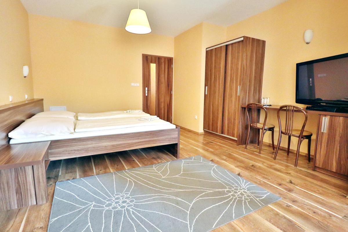 Bezměrovský dvůr Kroměříž Exterior foto